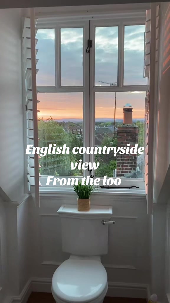 @Victorian House Jules