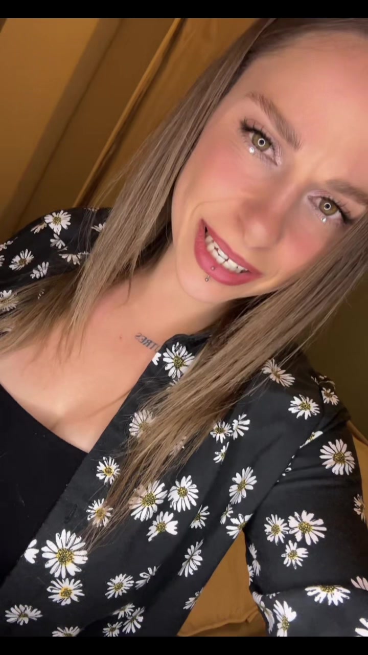 @Melodie. K ❤️🩹