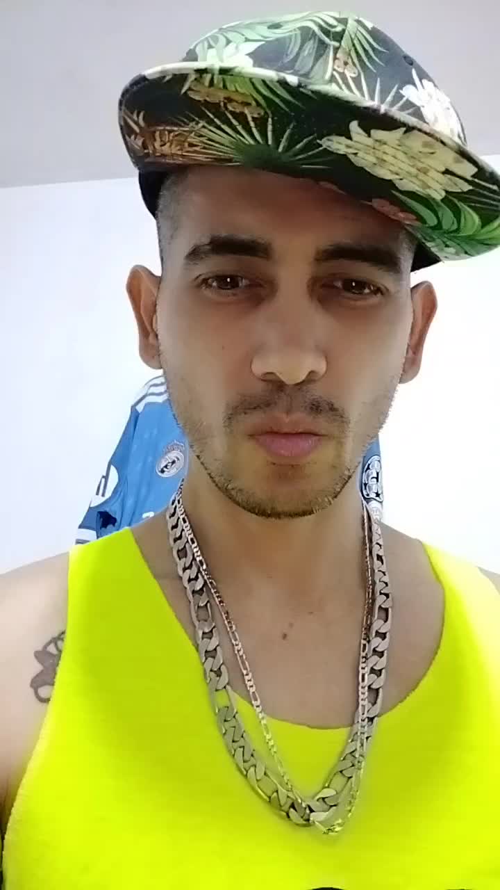 @Cᴀʀᴀᴍᴇʟᴏ 🍬