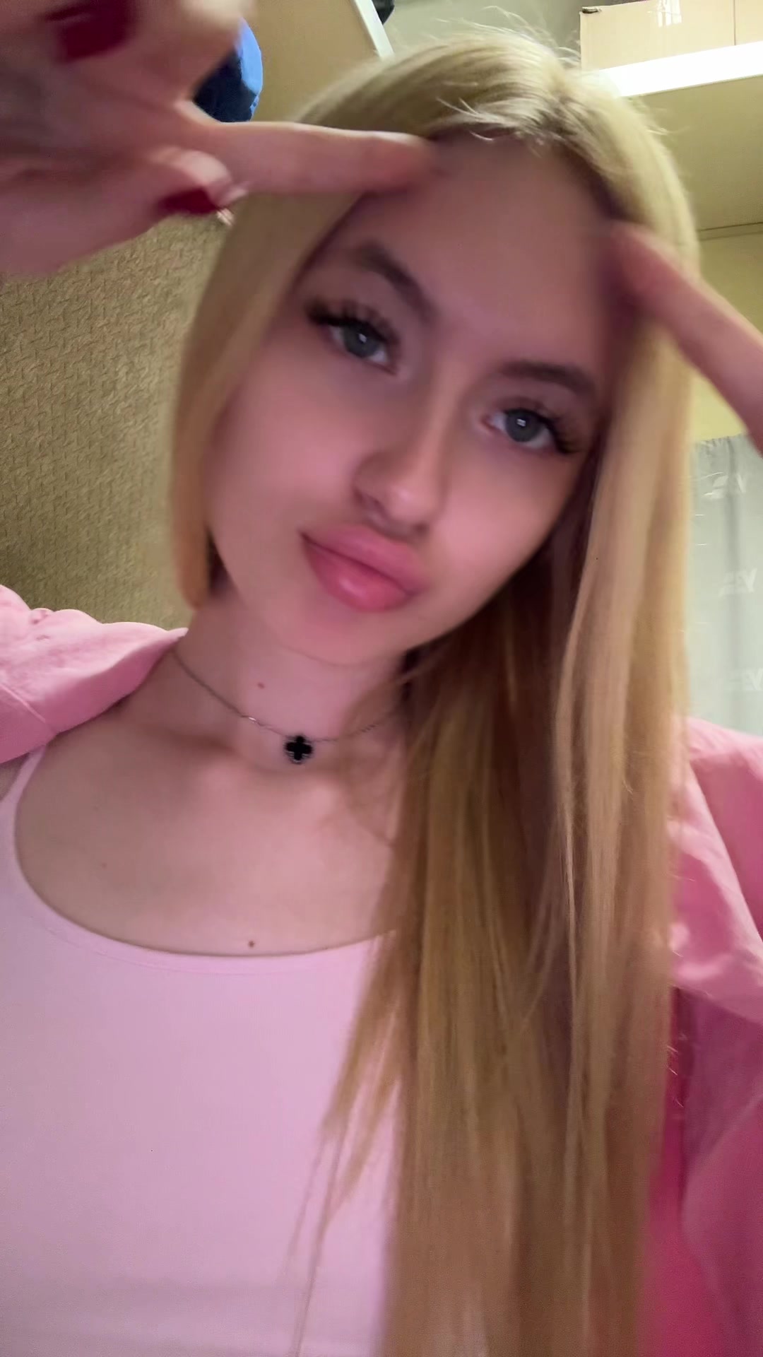 @callmeheyloli
