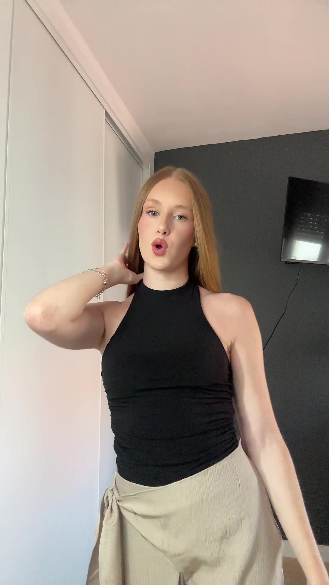 @𝐚𝐫𝐚𝐧𝐭𝐱𝐚 𝐛𝐢𝐳𝐚𝐫𝐫𝐨