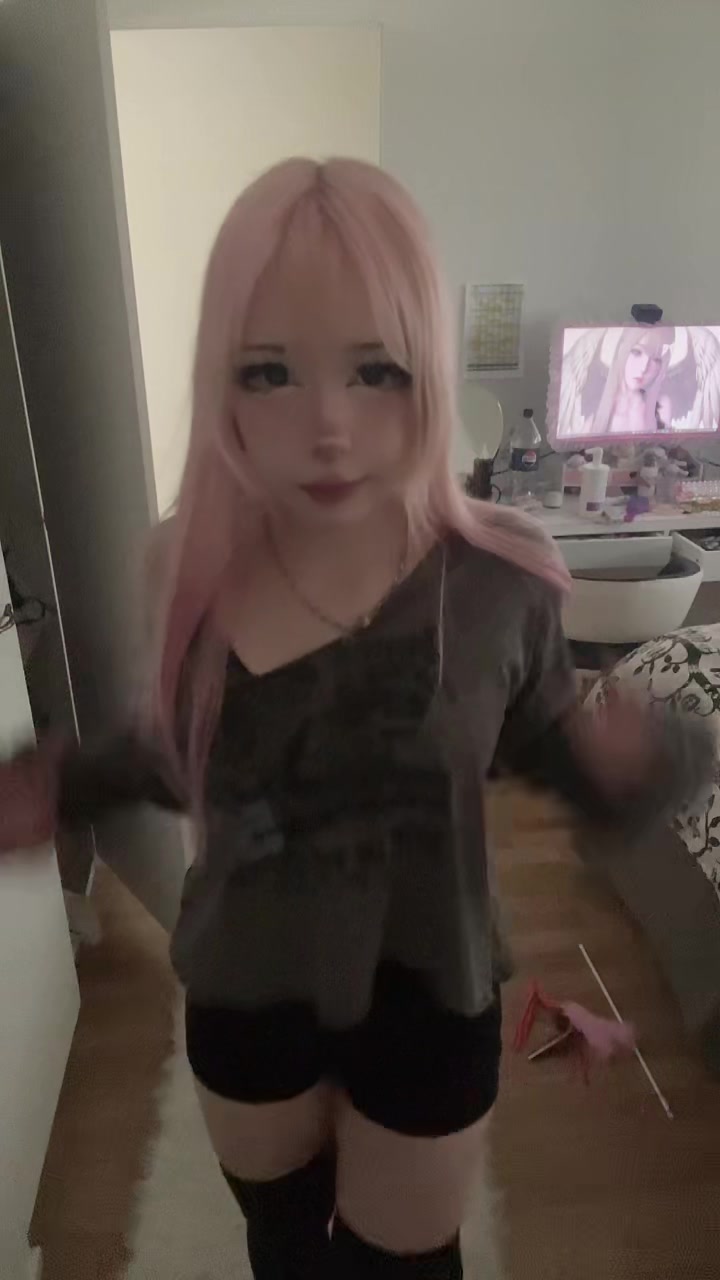 @pikkujanica