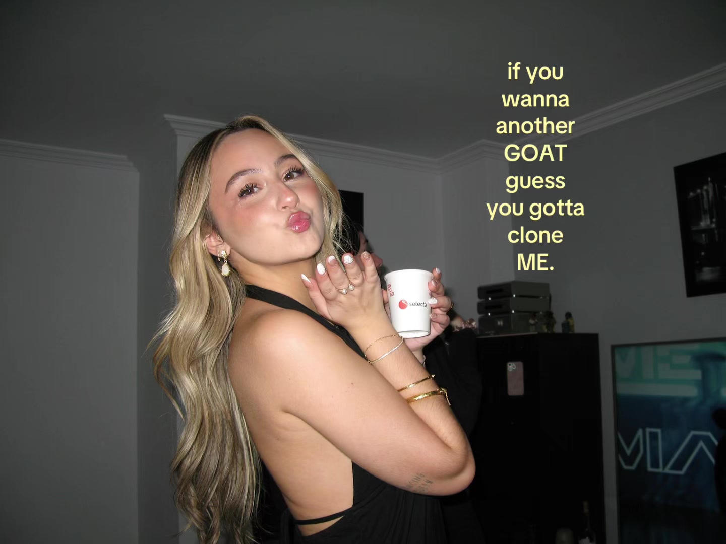 @carlaatraverr2