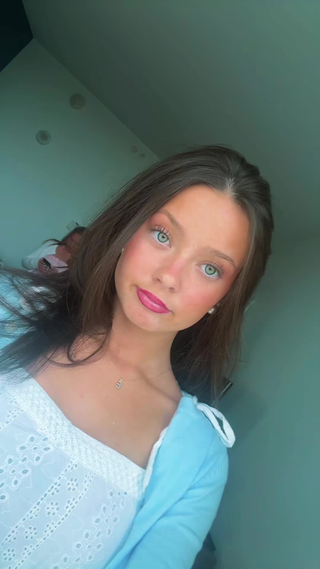 @Ellenn