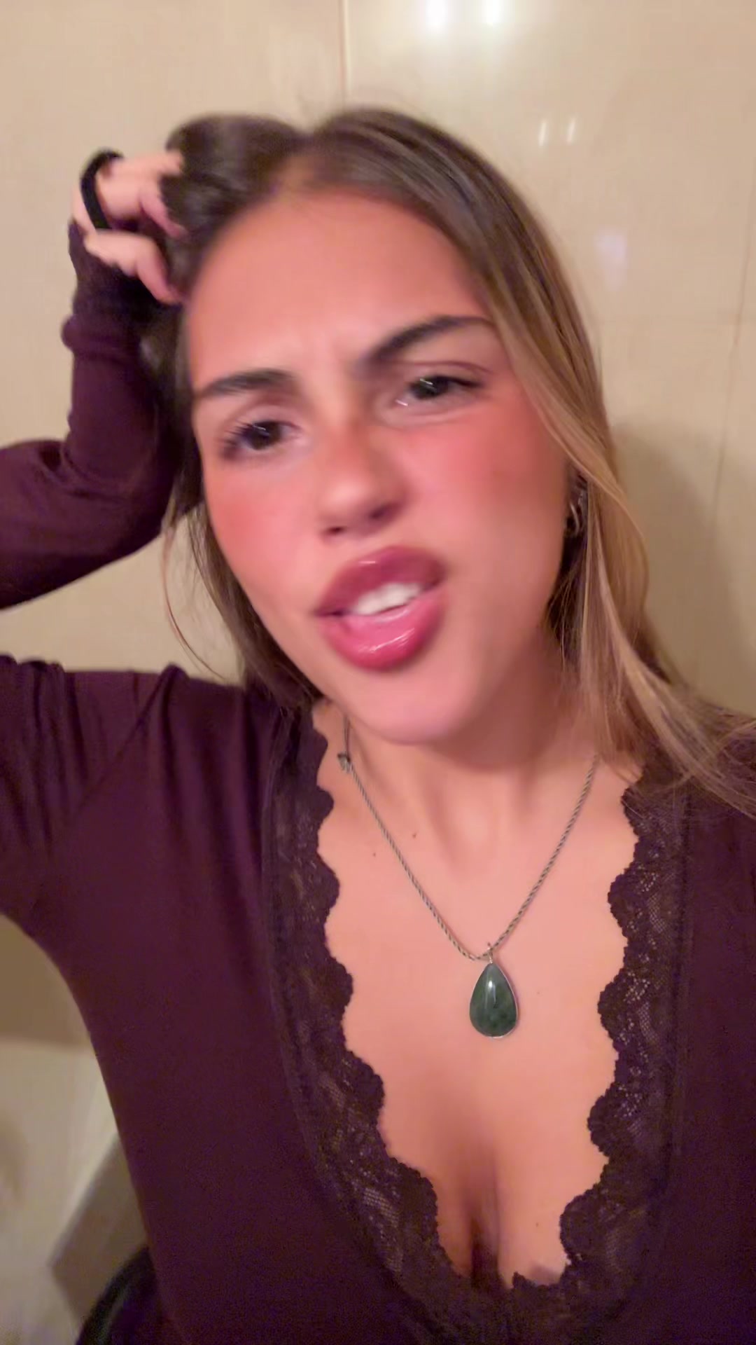 @Juanitagros