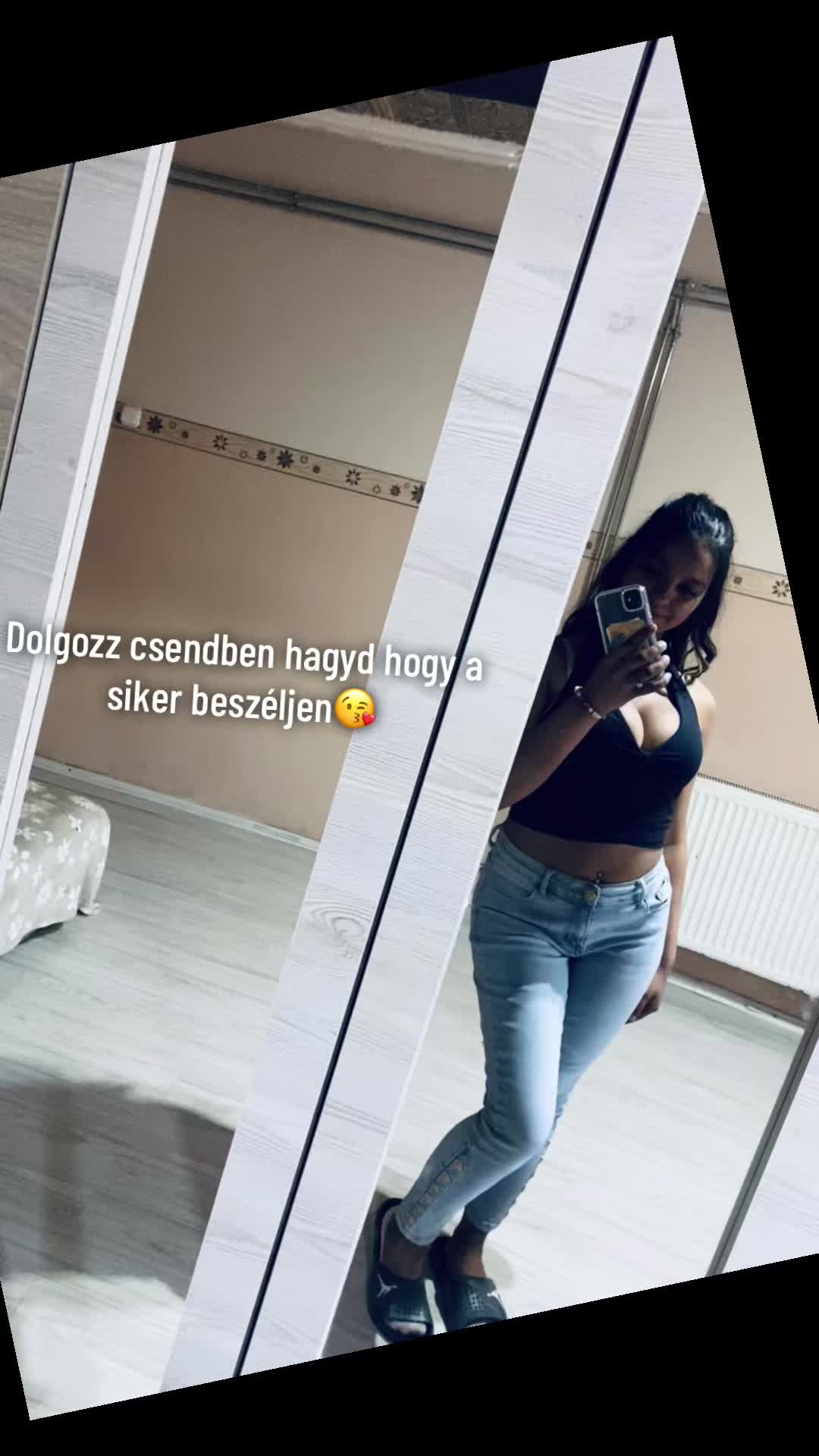 @•𝓛𝓪𝓾𝓻𝓪•❤️