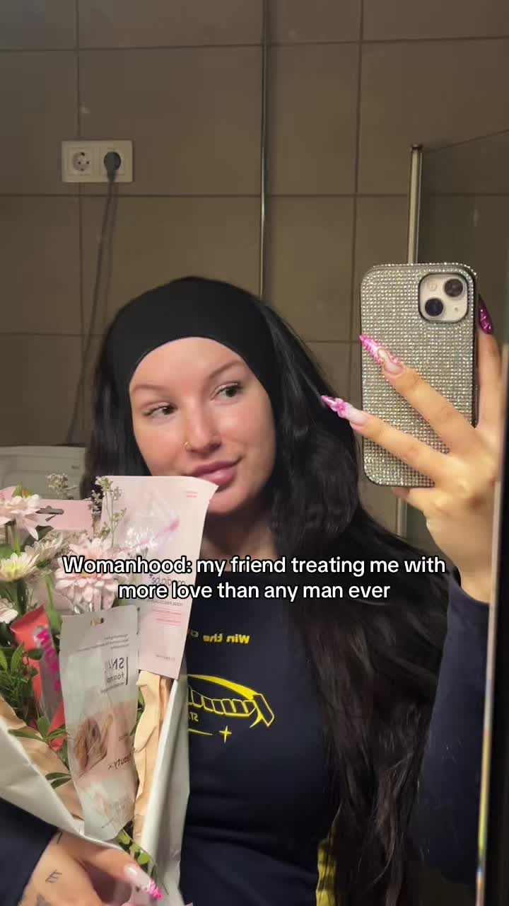 @Noora🦋