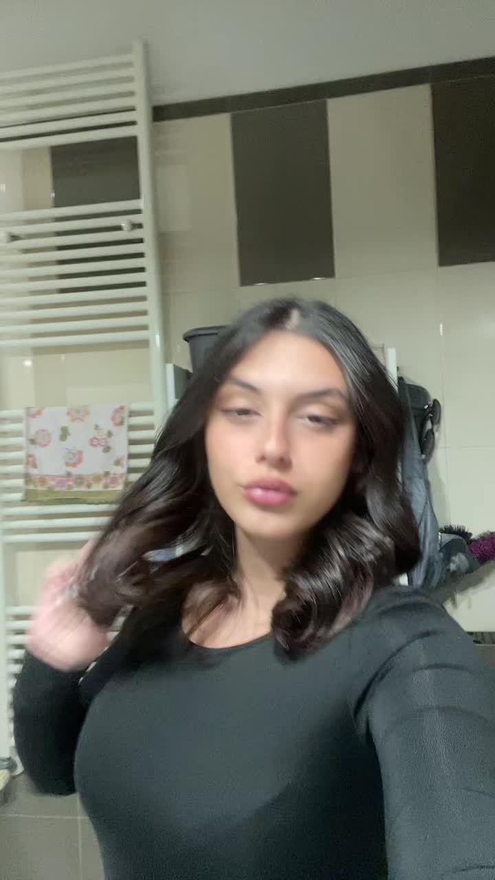 @laurapriore__