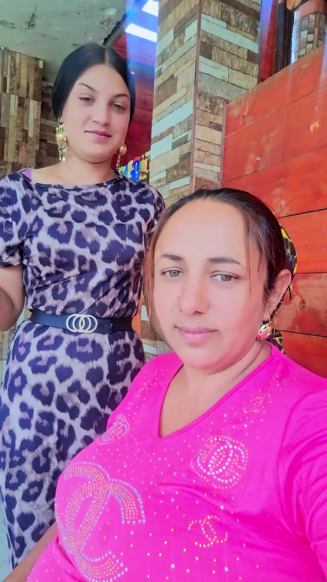 @Georgeta mojoi