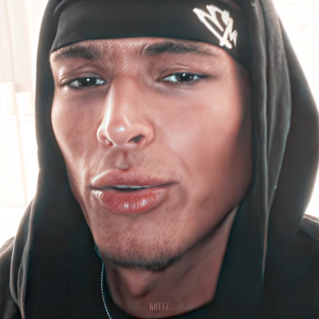 @Kottz