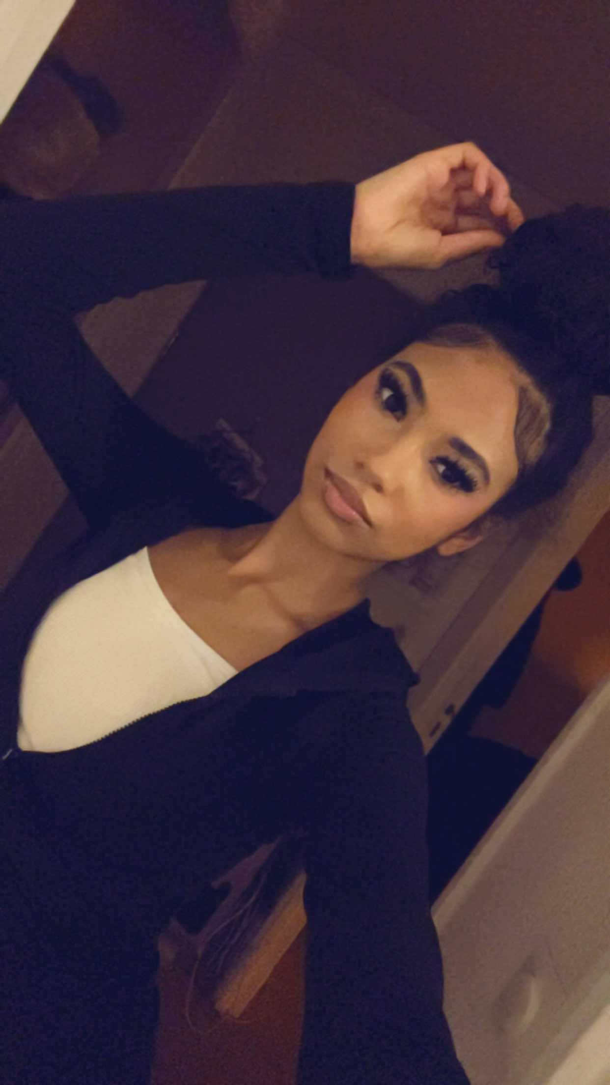 @•n_971•