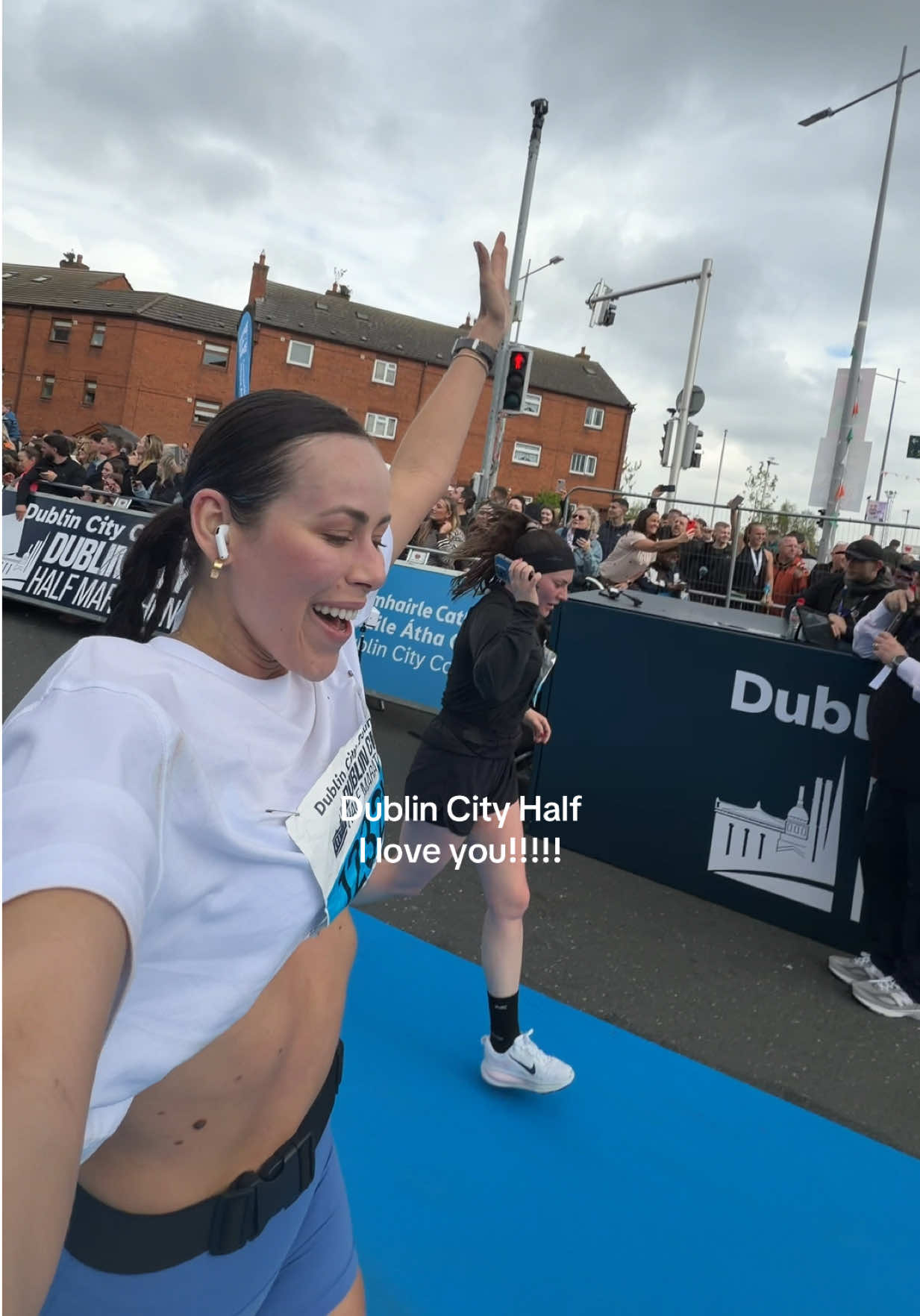 @LaraSullivan | Autistic Runner