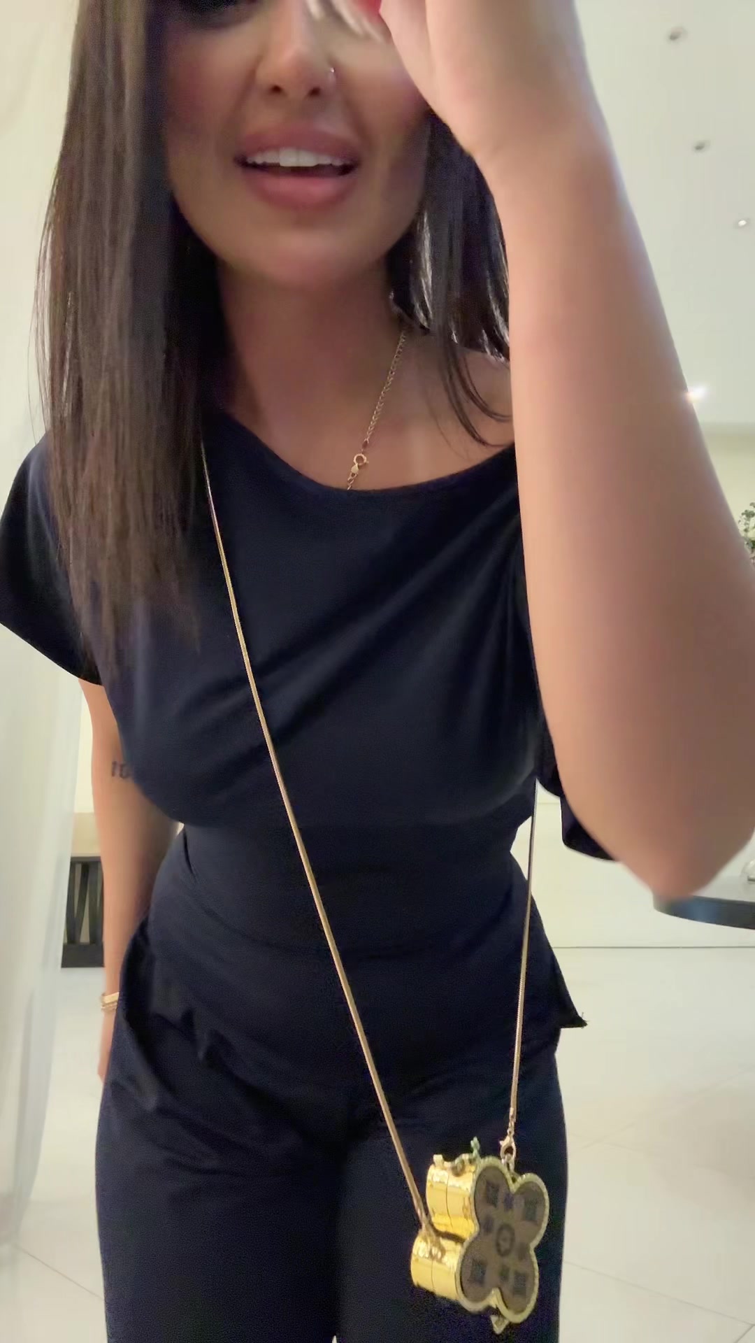@Mellinyx