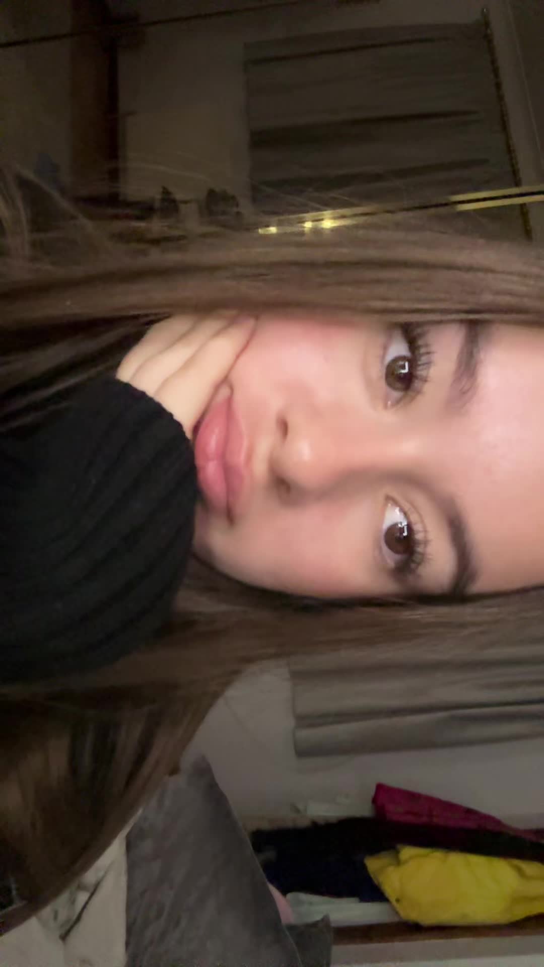 @👻
