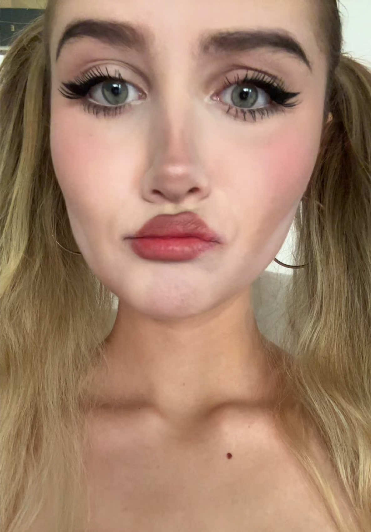 @𝐌 ❦