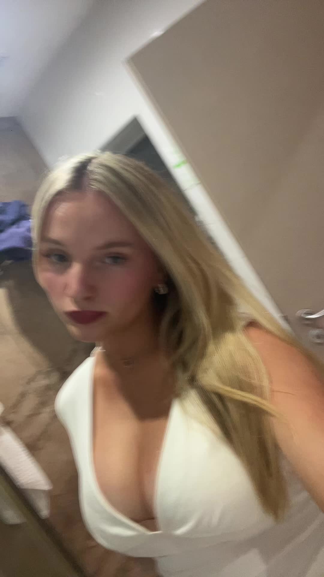 @_karliferriss