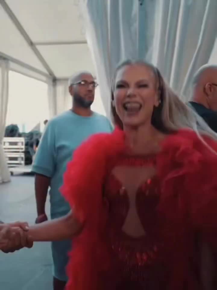 @Olga Ta&ntilde;&oacute;n