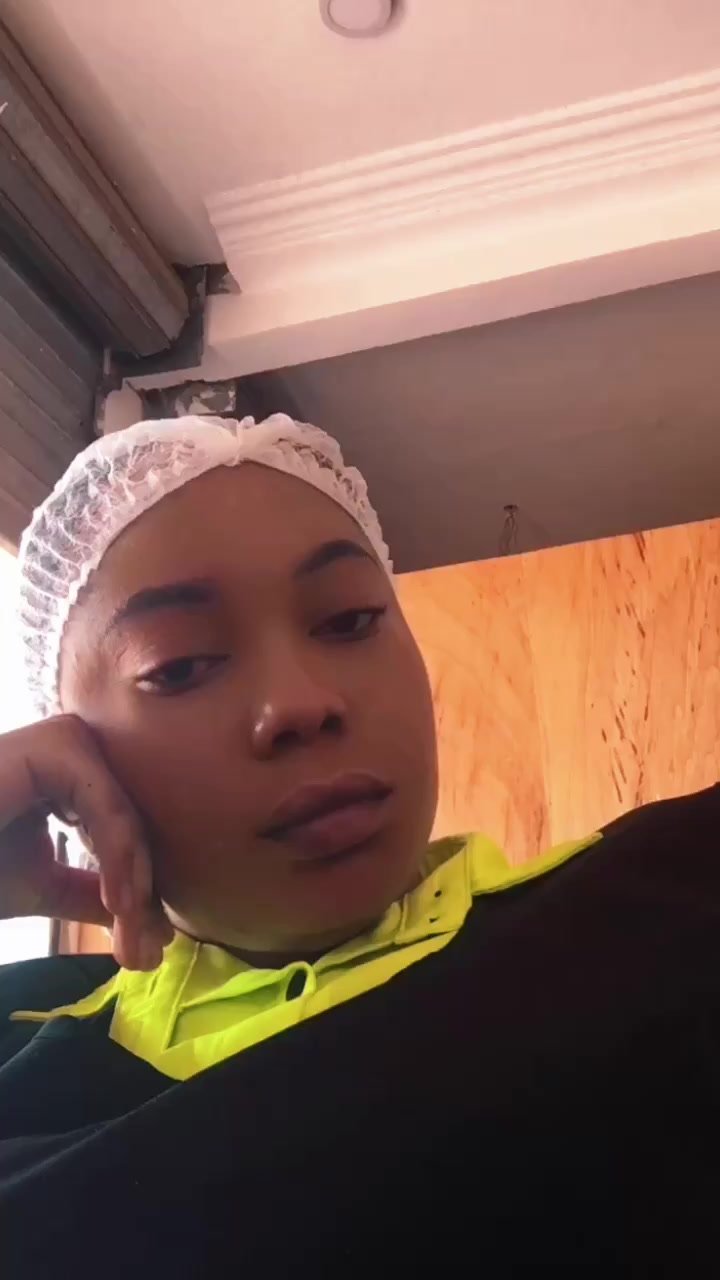 @Happy~Queen 🤘🦋