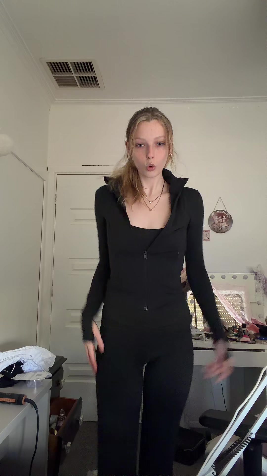 @Toni