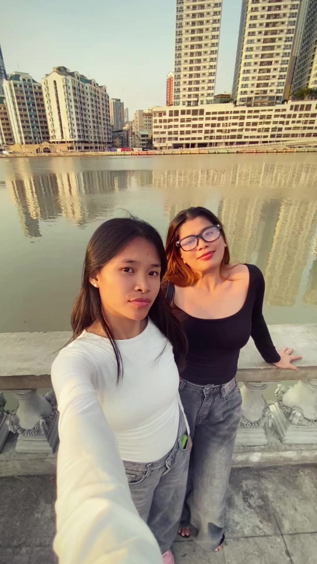 @jubee 🐝