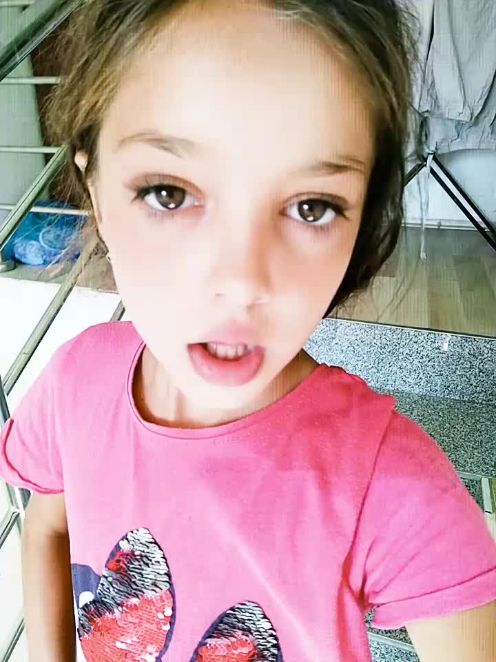 @valetina
