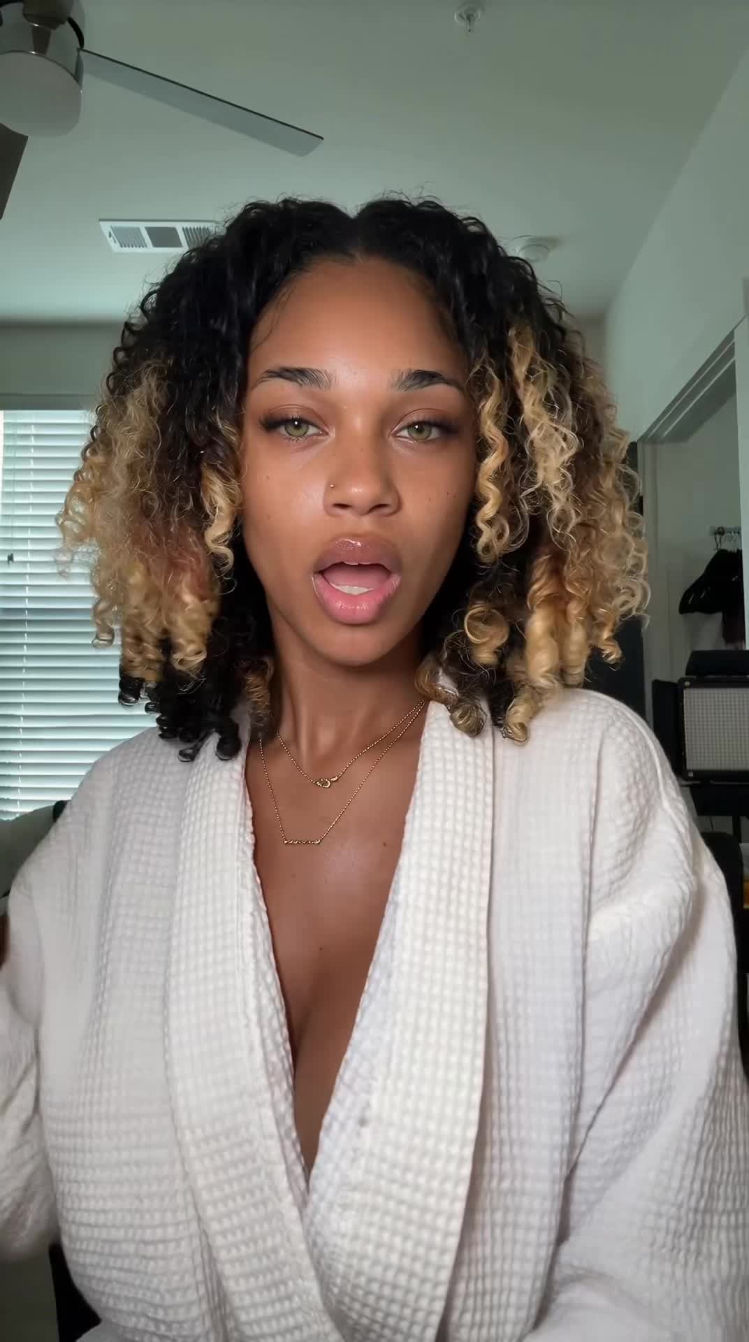 @itslaylasena