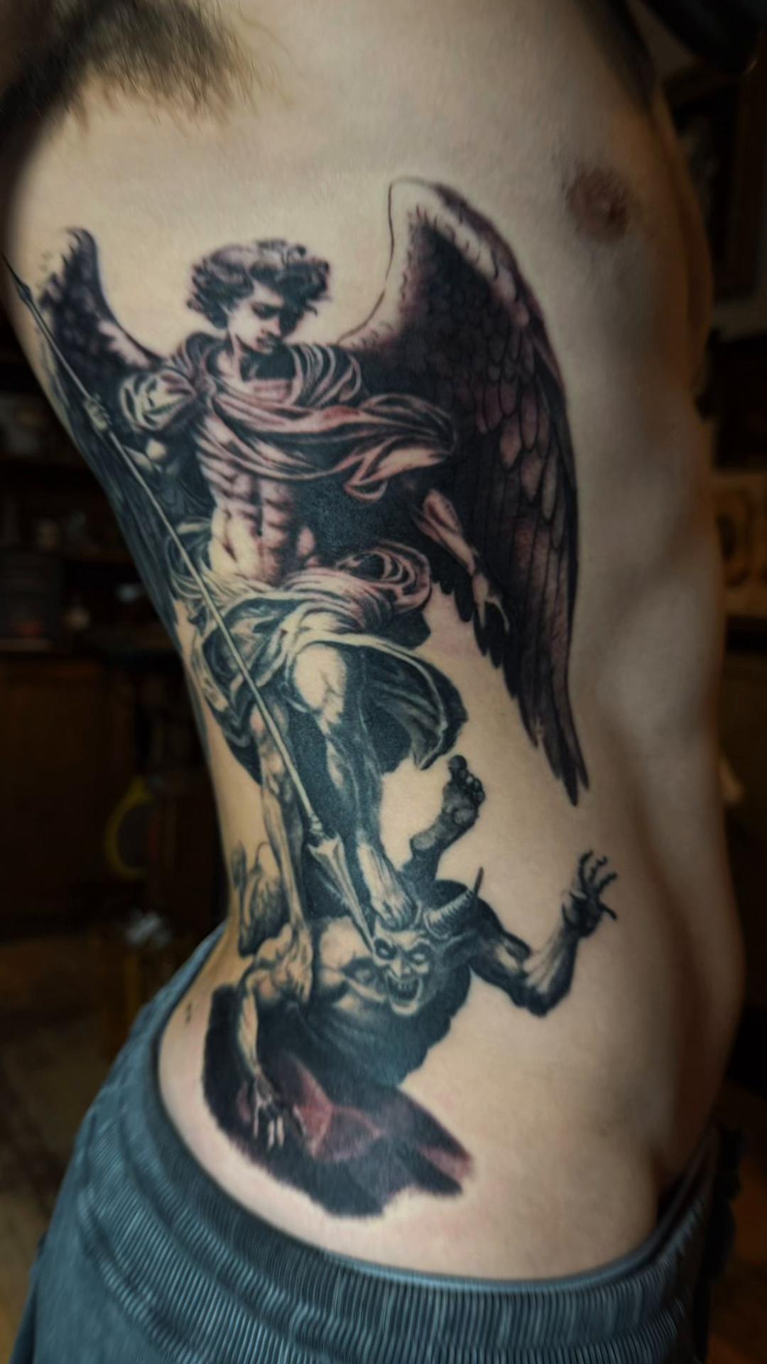 @The Queens Ink Tattoo Shop