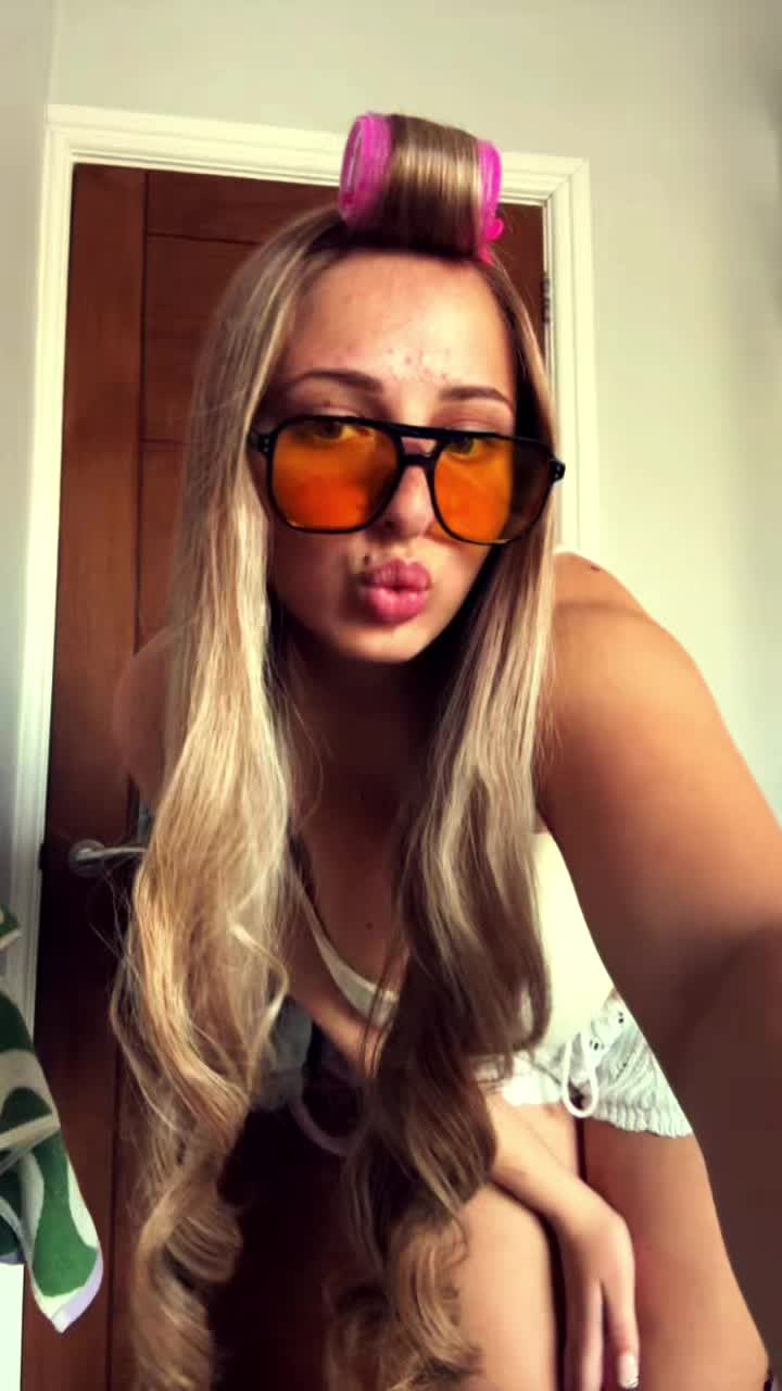 @skyeblossomx