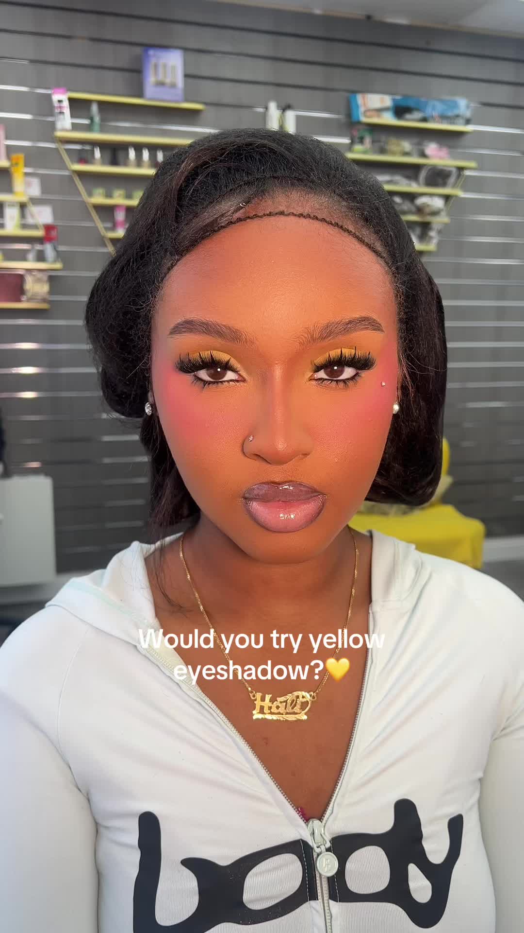 @MistyriousBeauty