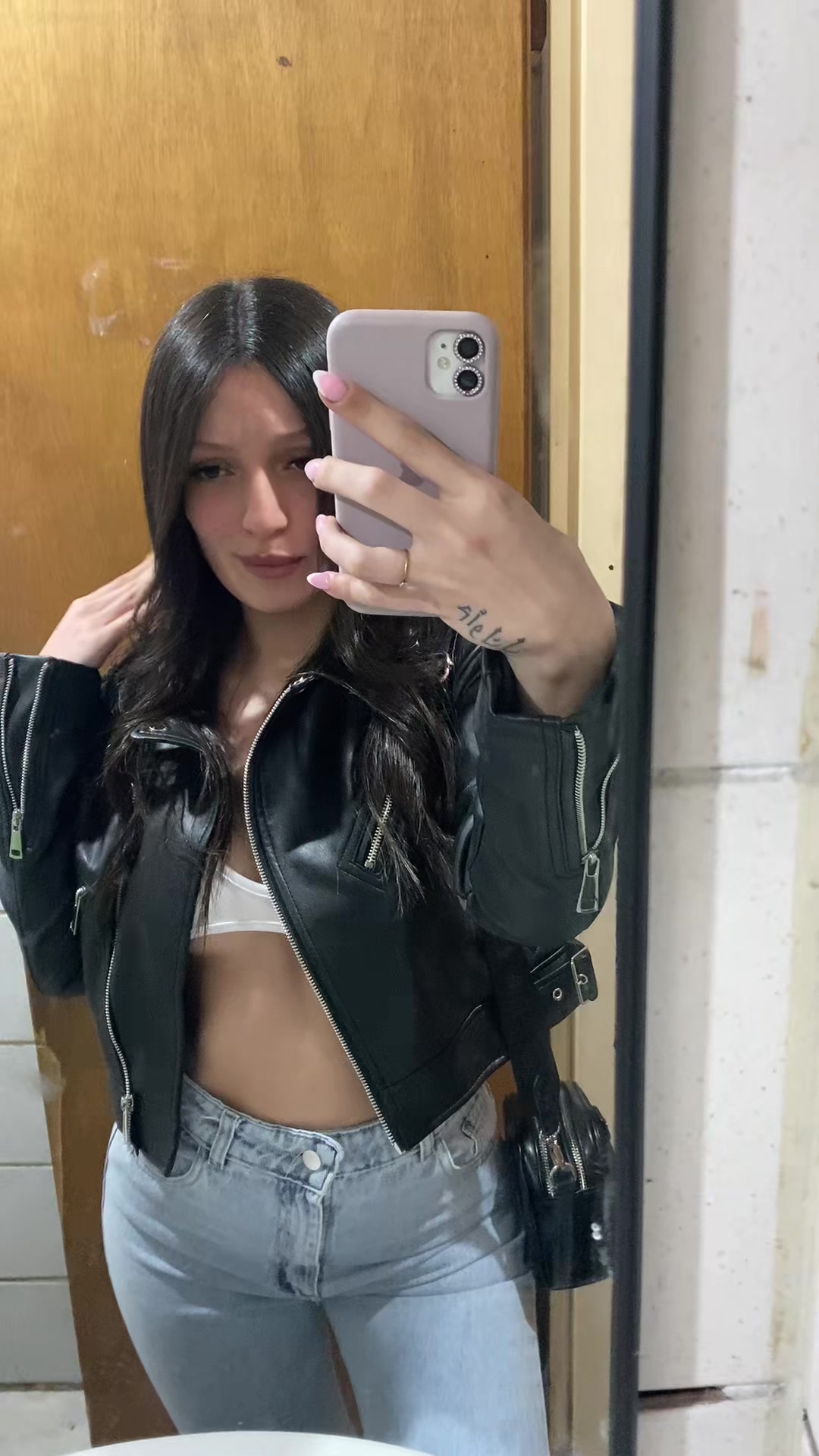 @t✨