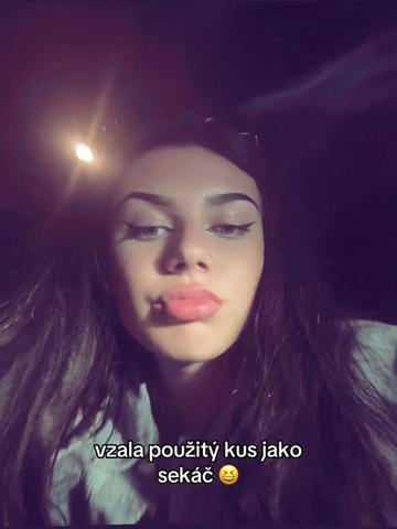 @🖤