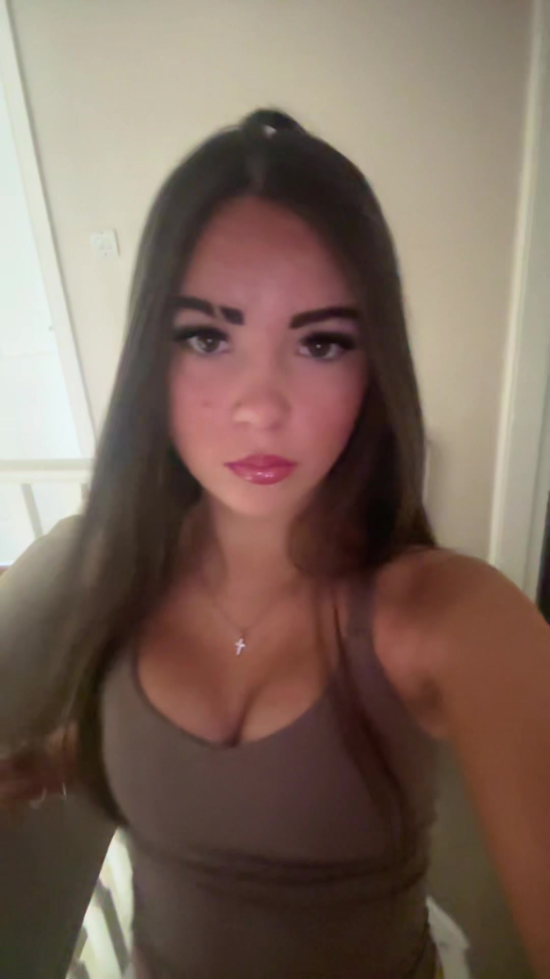 @𝐥𝐮𝐧𝐚🦦