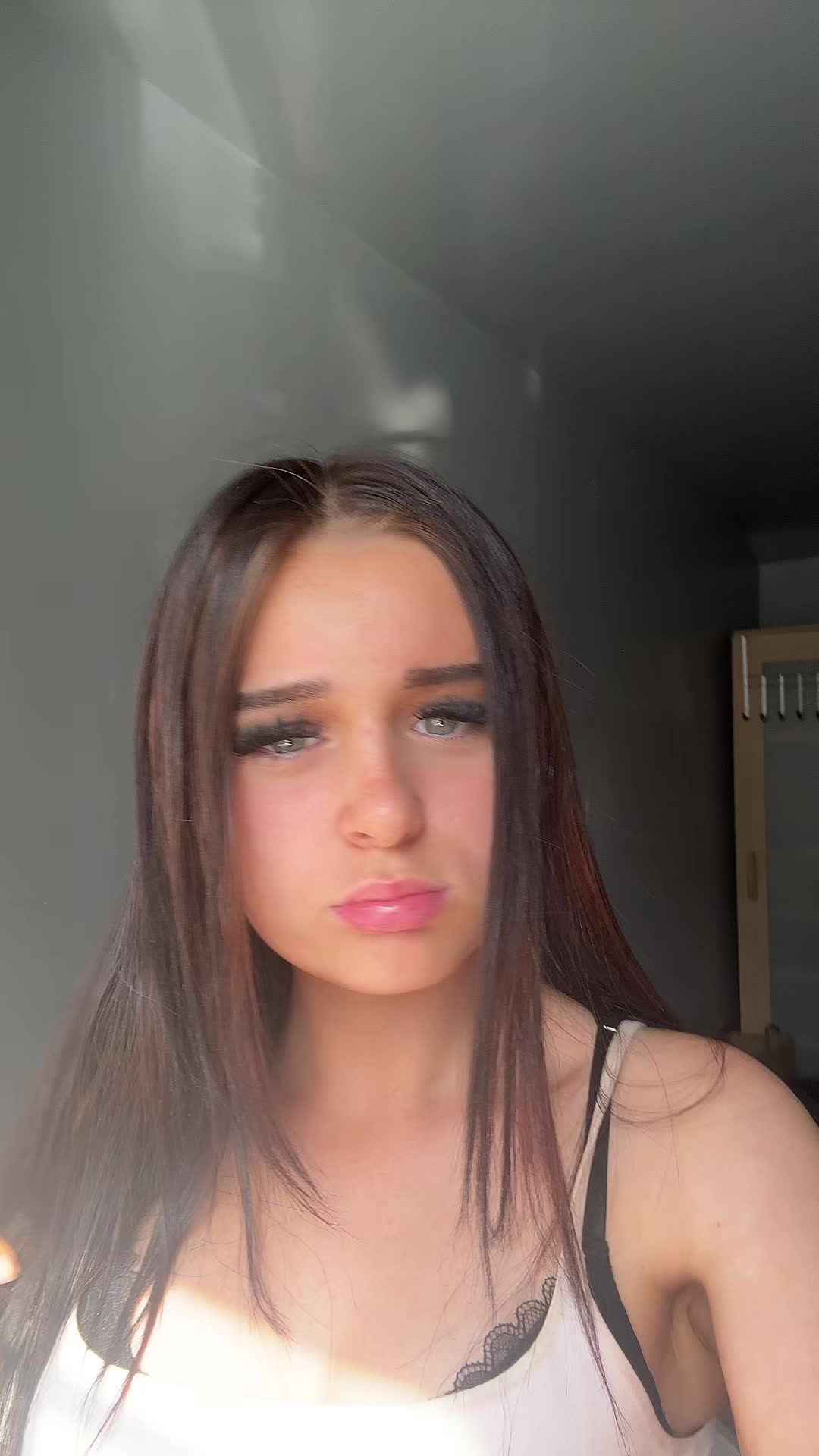 @ꨄ