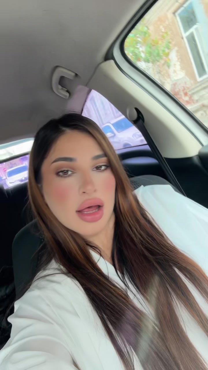 @Anna Alexa