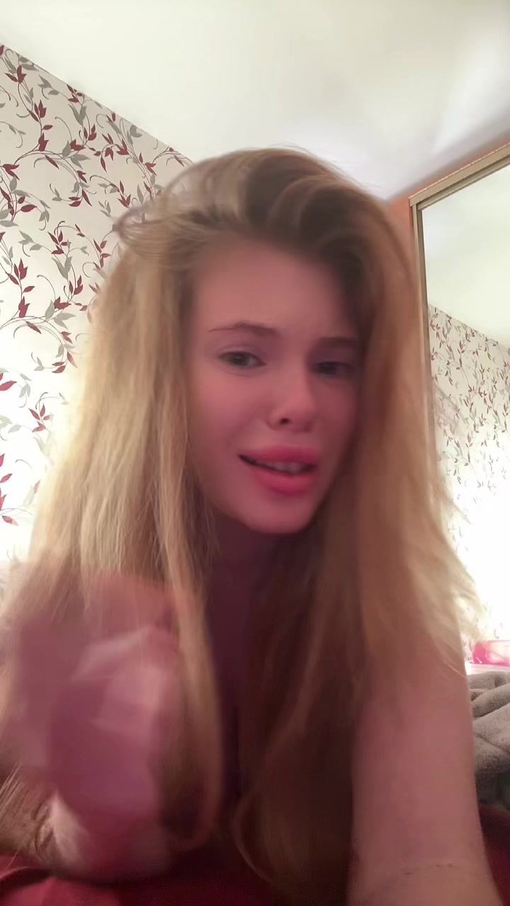 @elle_onora_666