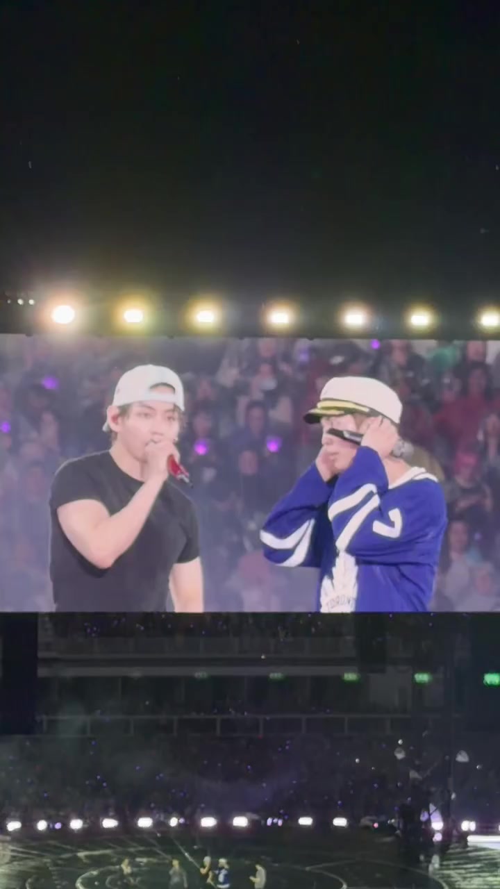 @BTS WORLD!🫶