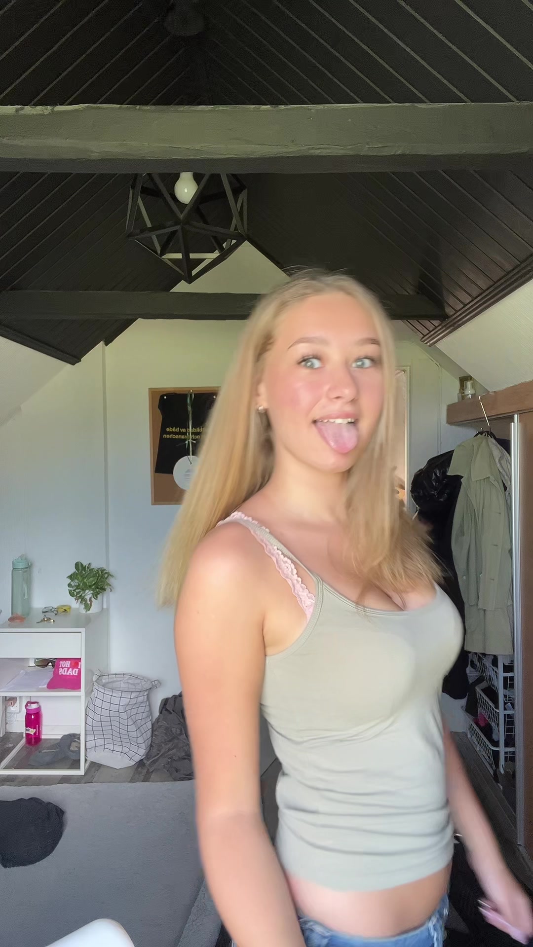 @Nikolisensspamm