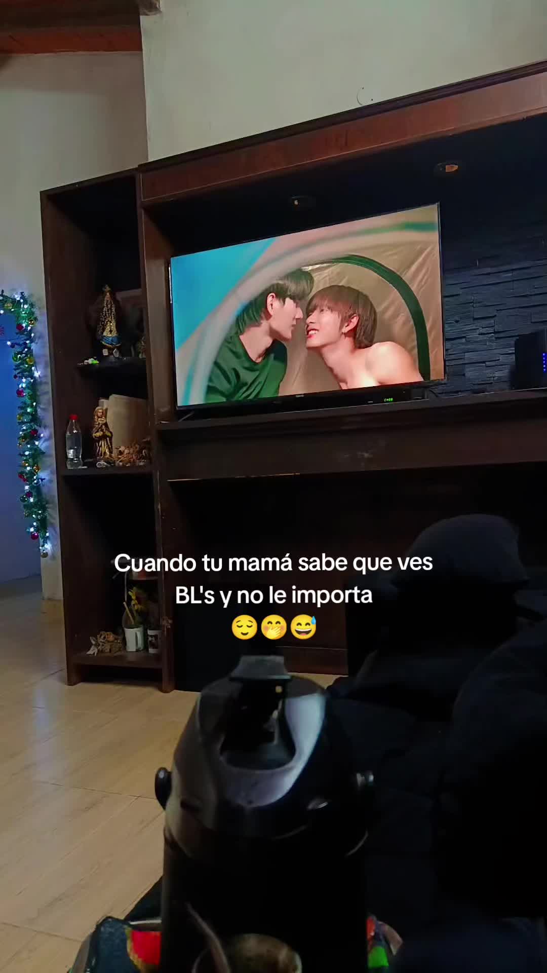 @Bogii