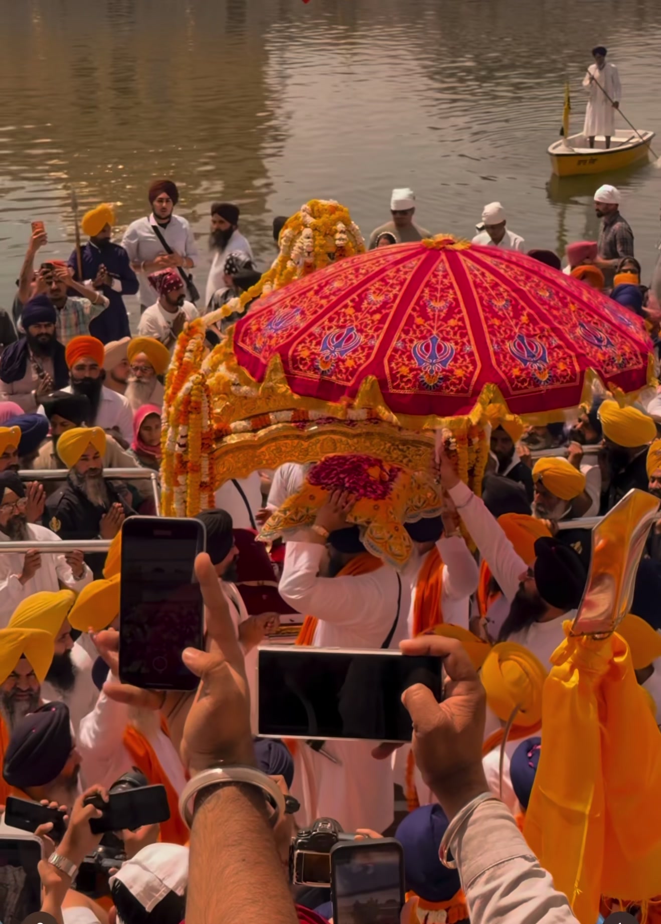 @ਪੱਕੇ ਕਨੈਡਾ ਵਾਲੇ 🇨🇦