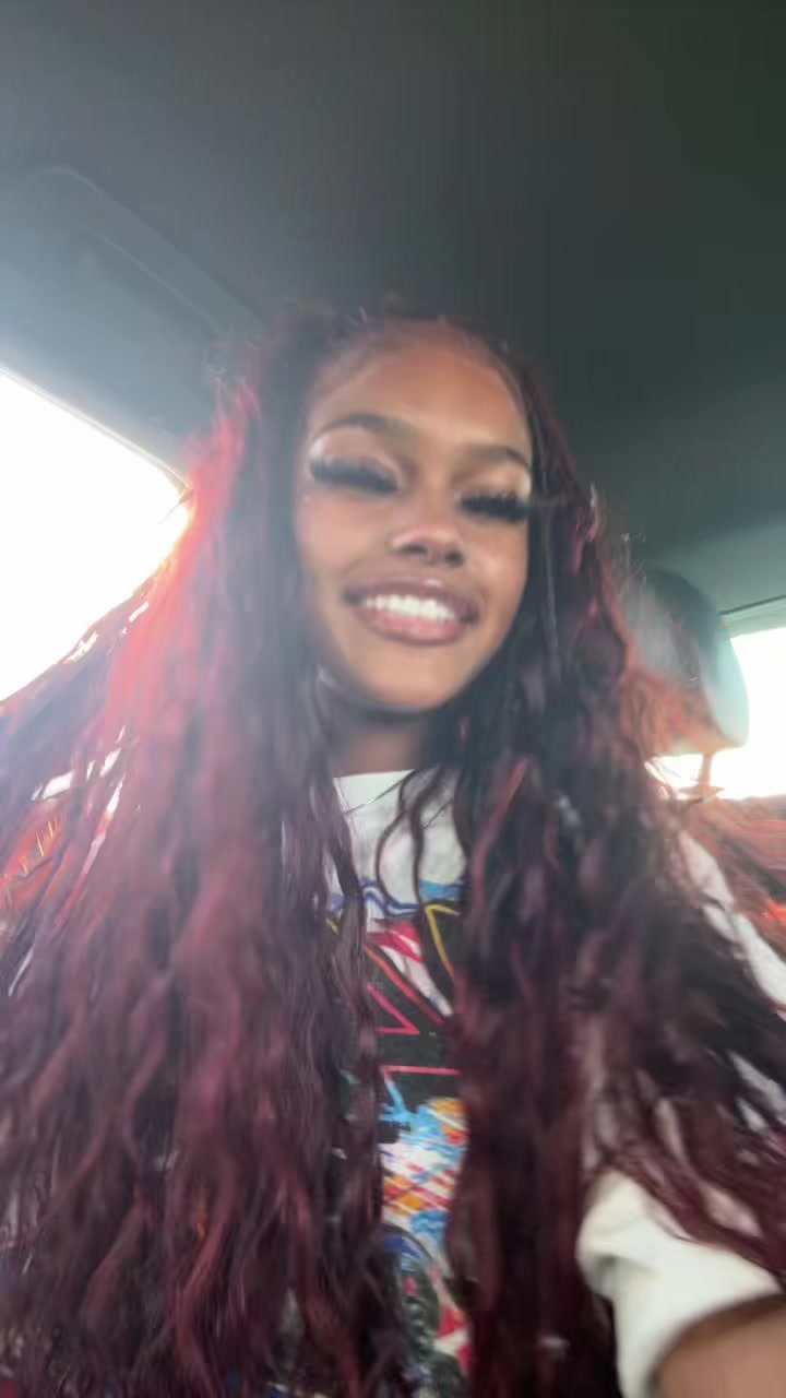 @sexiiredbonee