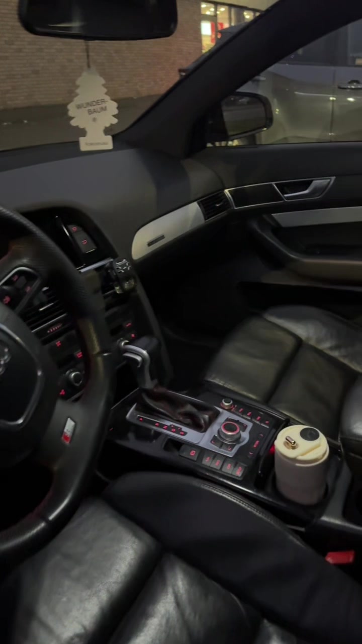 @AutoHub