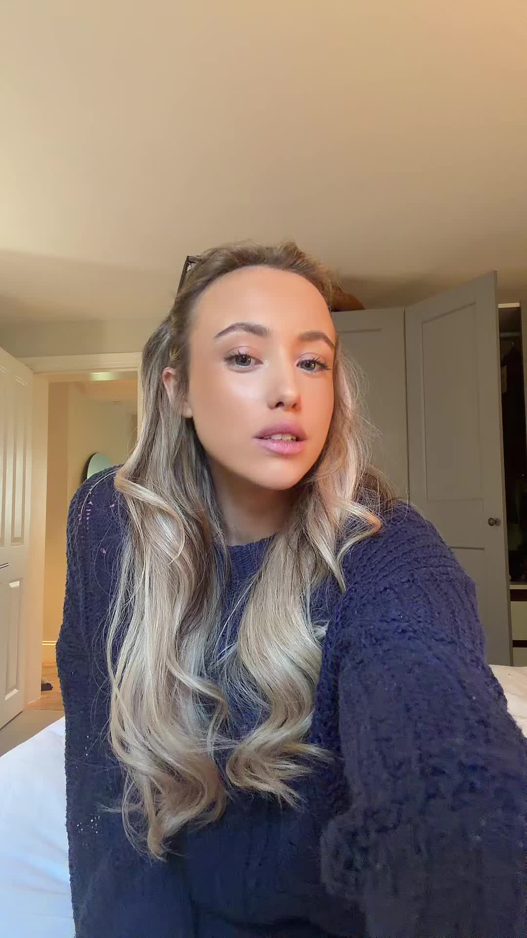 @oliviafyfe