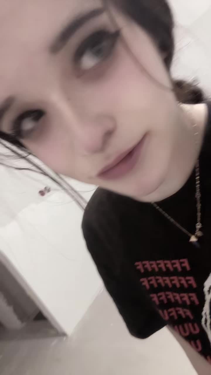 @ᚷ1ᛖik0RR@