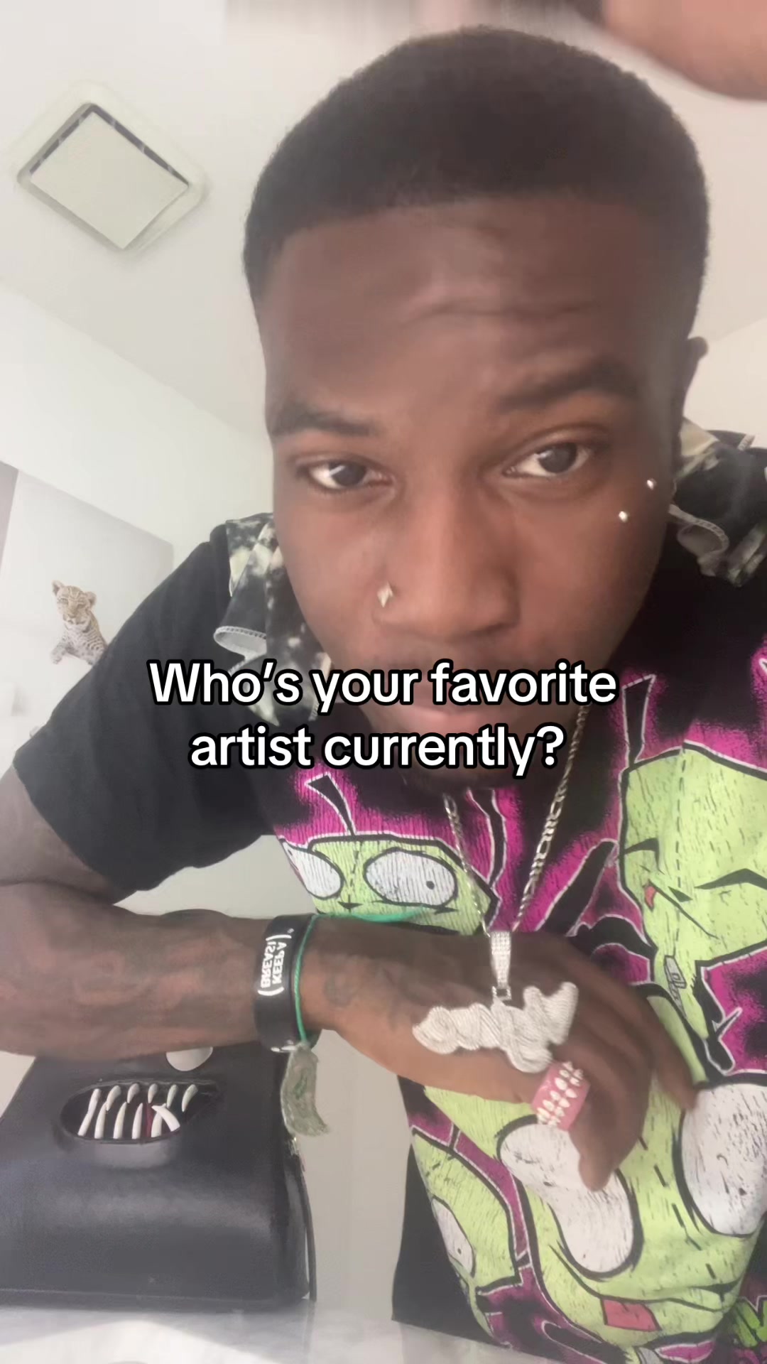 @Vyne