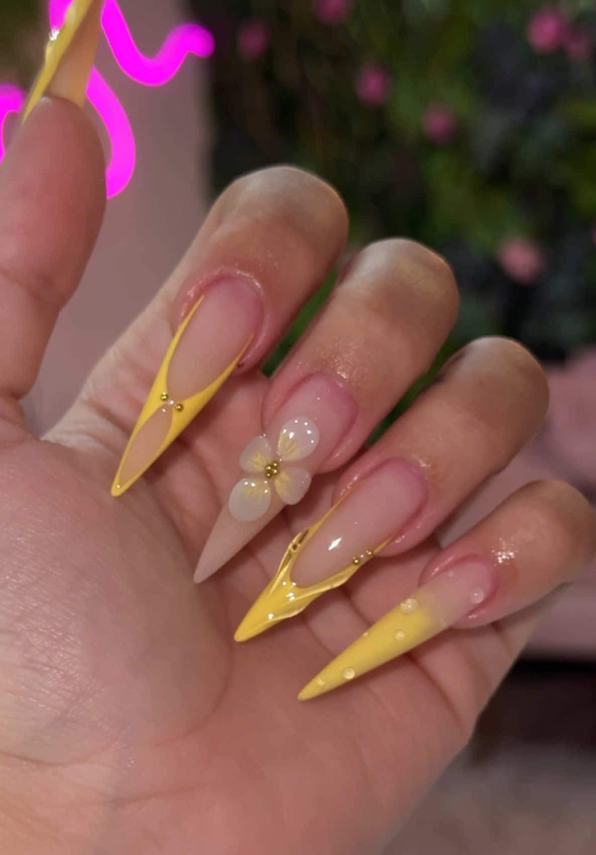 @Nath Machado Nails