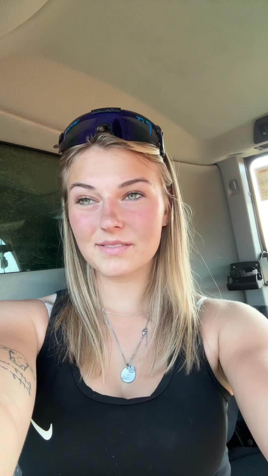 @_schmidti