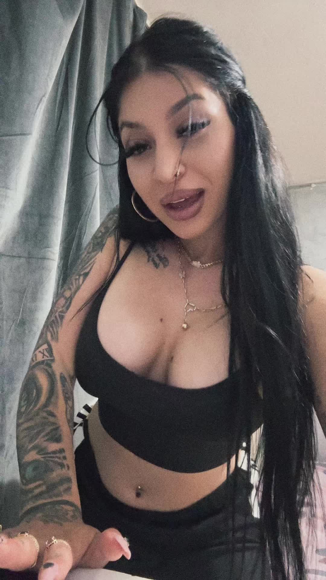 @veronicazuzuuu