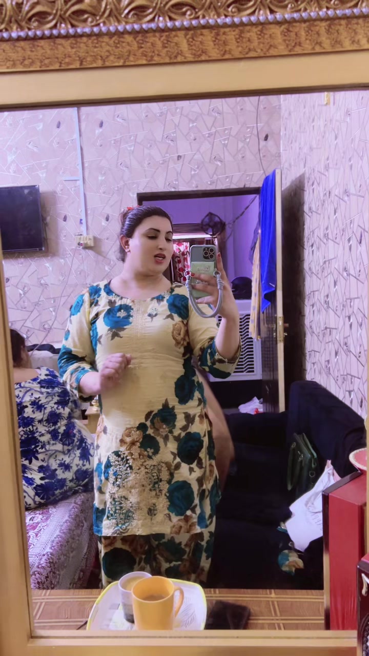 @Aayat Mughal