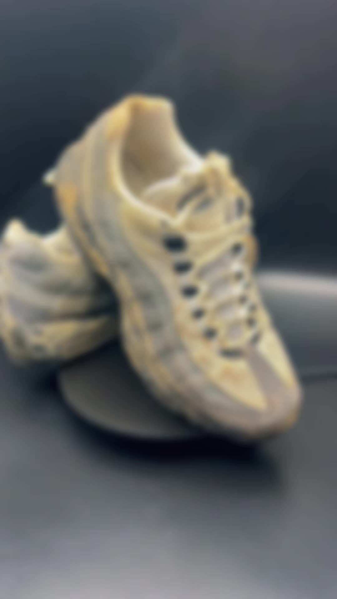 @The Edinburgh Shoe Cleaner