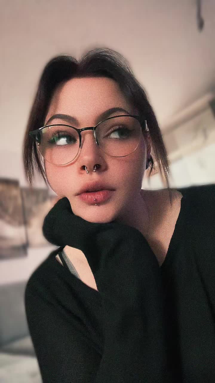 @Cosi💫🖤